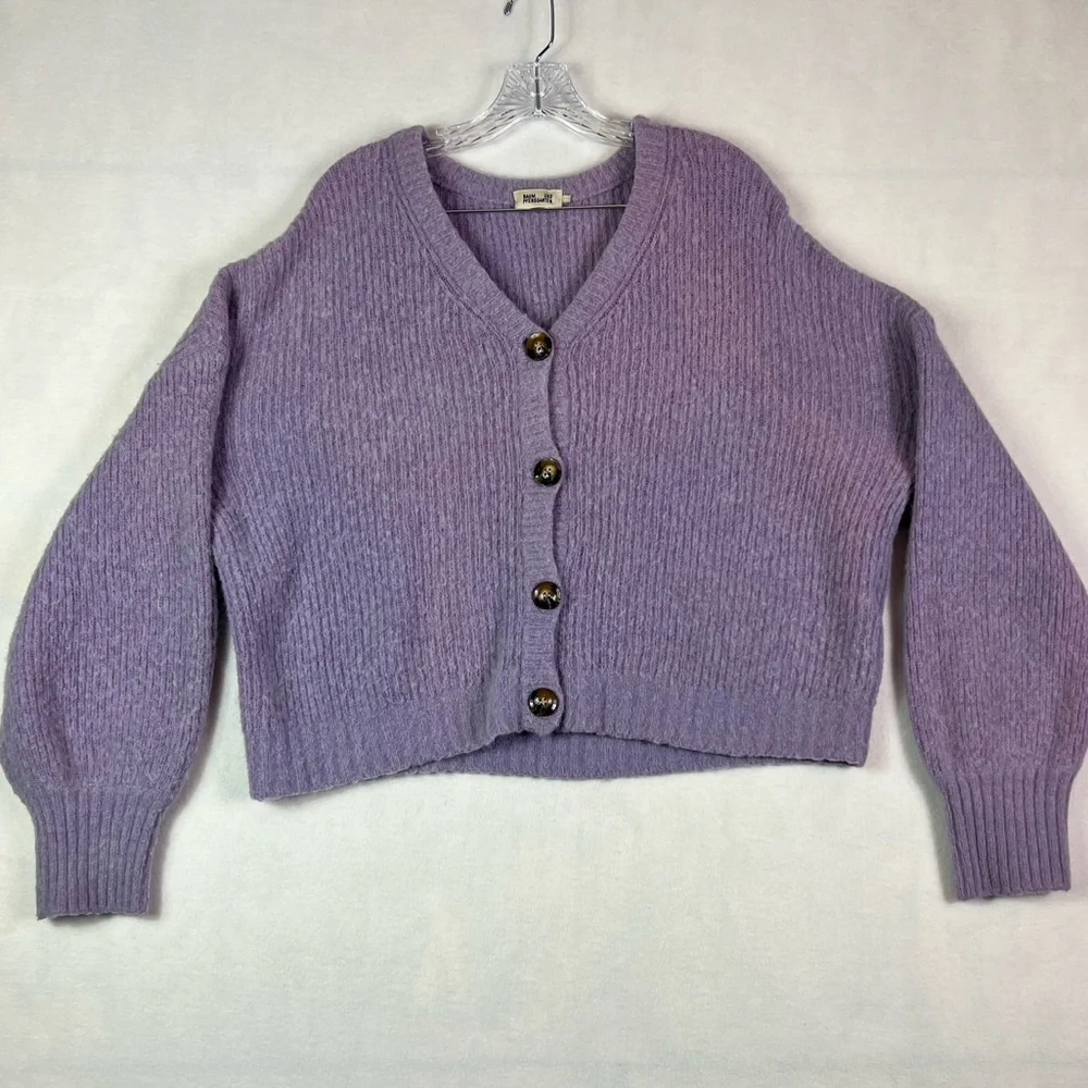 Baum Und Pferdgarten alpaca blend cardigan button closure balloon sleeves. - Picture 3 of 11